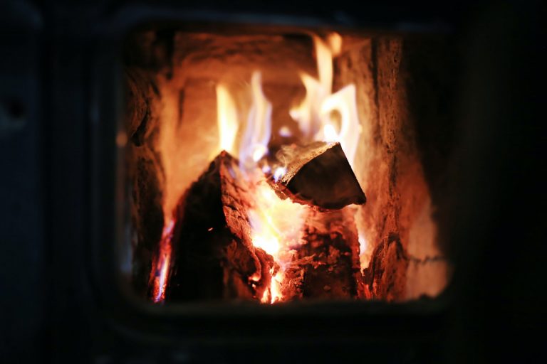 Five Green Tips That Keeps Homes Warm All Winter